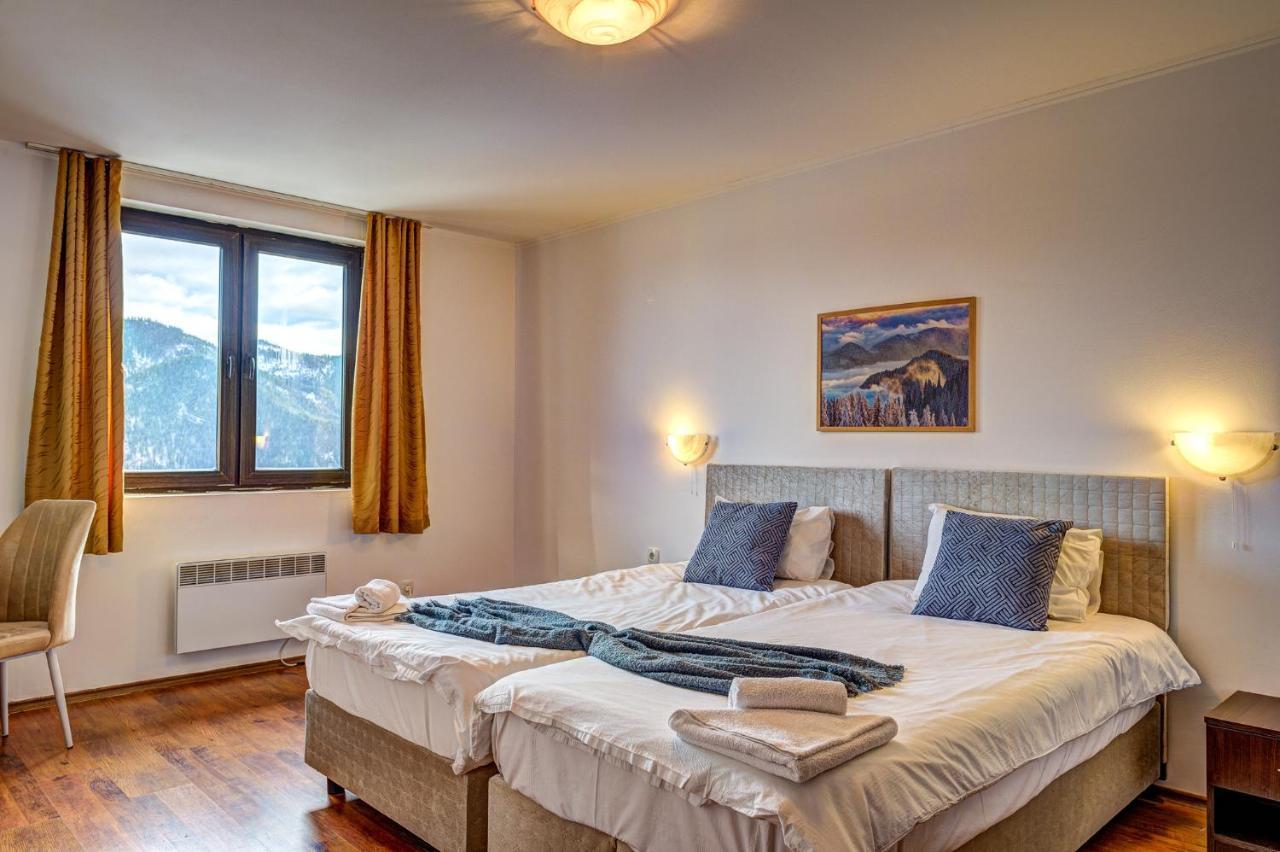 Aparthotel Silver Hills Free Parking Szmoljan Kültér fotó