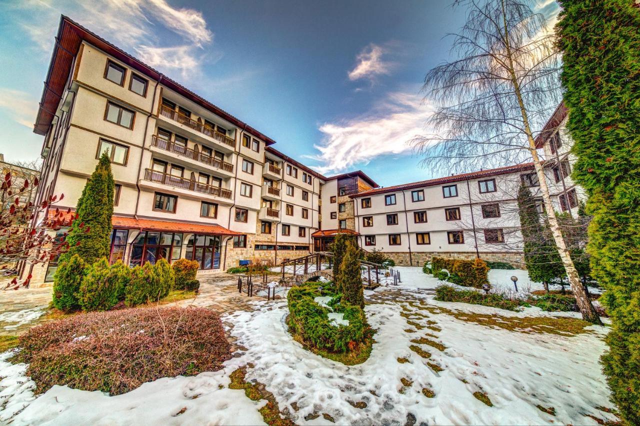 Aparthotel Silver Hills Free Parking Szmoljan Kültér fotó