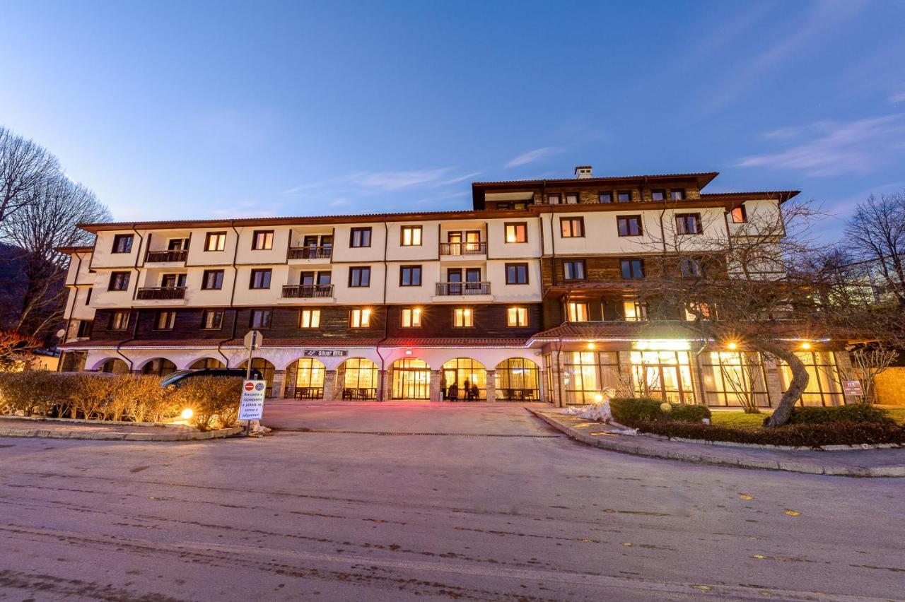 Aparthotel Silver Hills Free Parking Szmoljan Kültér fotó