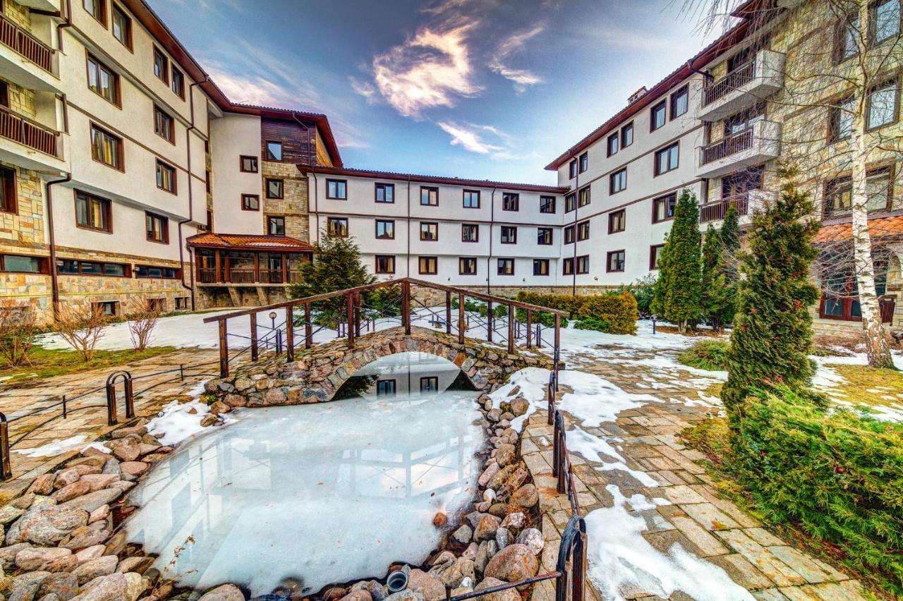 Aparthotel Silver Hills Free Parking Szmoljan Kültér fotó